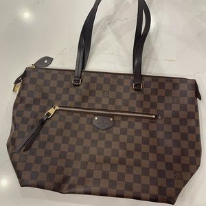 🎈SOLD 🎈 Authentic LOUIS VUITTON Damier Ebene Iena MM